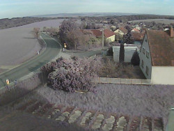 Vjezd do obce ze severu