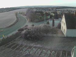 Vjezd do obce ze severu