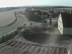 Vjezd do obce ze severu