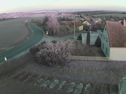 Vjezd do obce ze severu