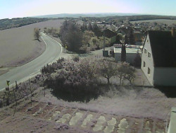 Vjezd do obce ze severu