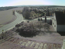 Vjezd do obce ze severu