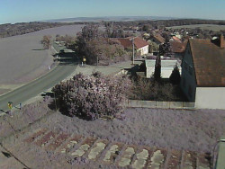 Vjezd do obce ze severu