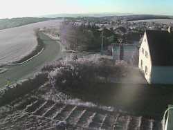 Vjezd do obce ze severu