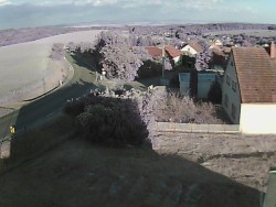 Vjezd do obce ze severu