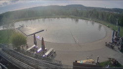 Koupací jezero
