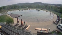 Koupací jezero