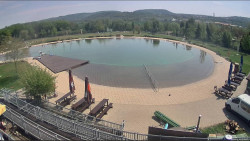 Koupací jezero