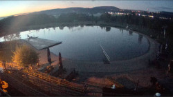 Koupací jezero