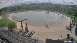 Koupací jezero