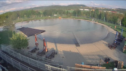 Koupací jezero