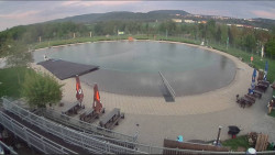 Koupací jezero