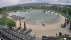 Koupací jezero