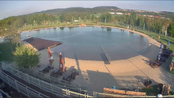 Koupací jezero