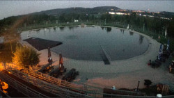 Koupací jezero