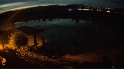 Koupací jezero