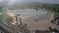 Koupací jezero