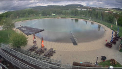 Koupací jezero