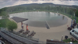 Koupací jezero