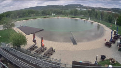 Koupací jezero