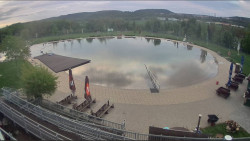 Koupací jezero