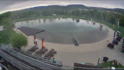 Koupací jezero