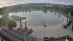 Koupací jezero