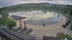 Koupací jezero