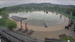 Koupací jezero