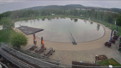 Koupací jezero