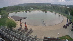 Koupací jezero