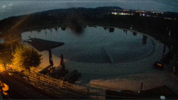 Koupací jezero