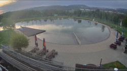 Koupací jezero