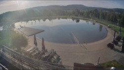 Koupací jezero