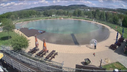 Koupací jezero