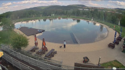 Koupací jezero