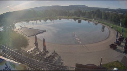 Koupací jezero