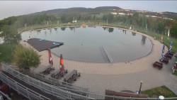 Koupací jezero