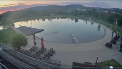 Koupací jezero