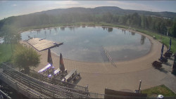 Koupací jezero