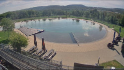 Koupací jezero