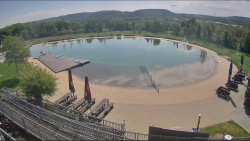 Koupací jezero