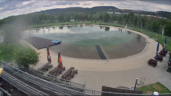 Koupací jezero