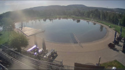 Koupací jezero