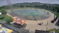 Koupací jezero