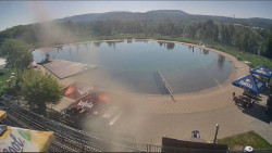 Koupací jezero