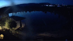 Koupací jezero