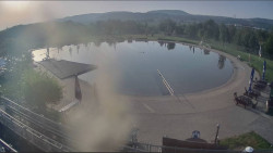 Koupací jezero