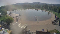 Koupací jezero
