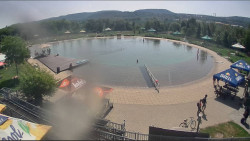 Koupací jezero